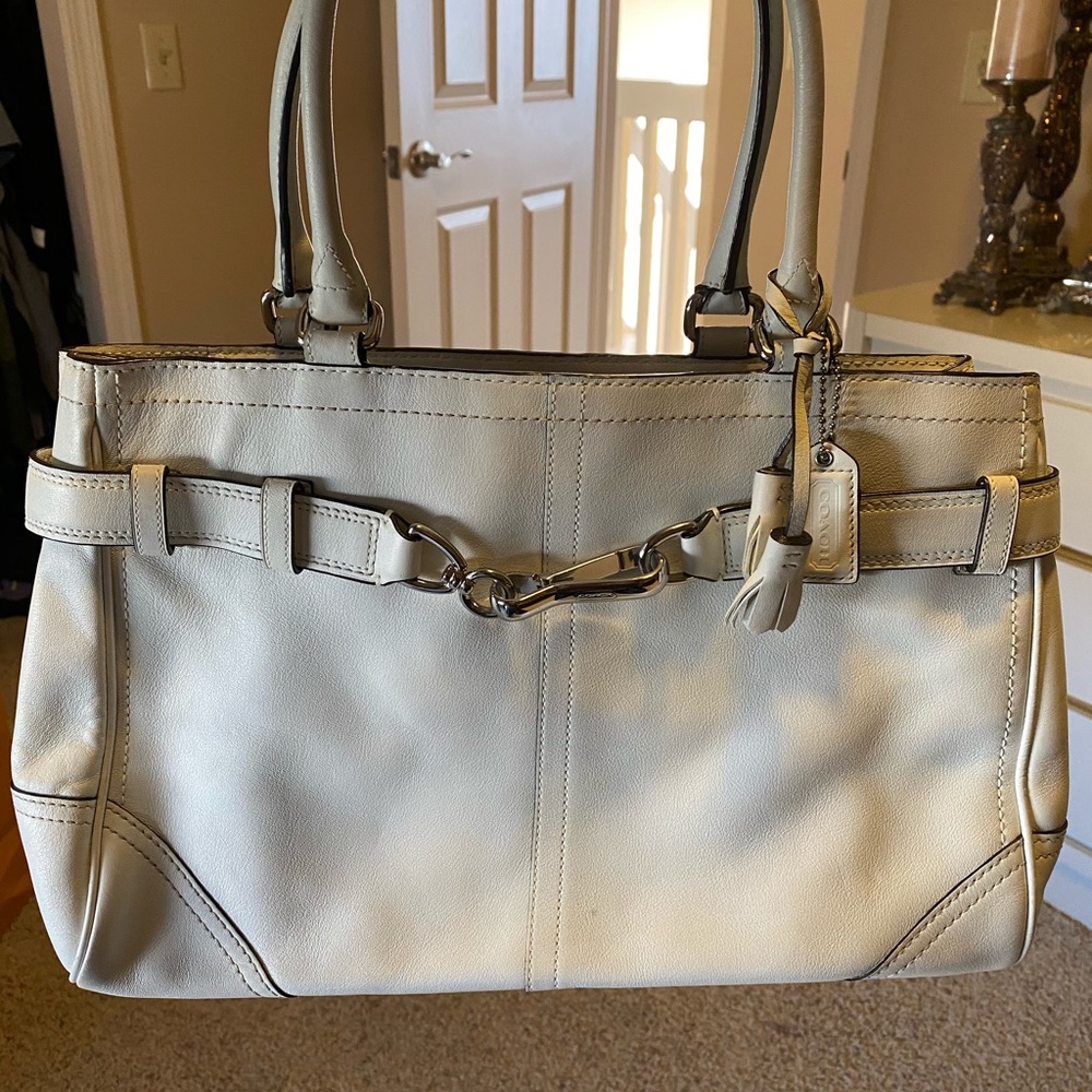 Coach tote - Picture 2 of 3